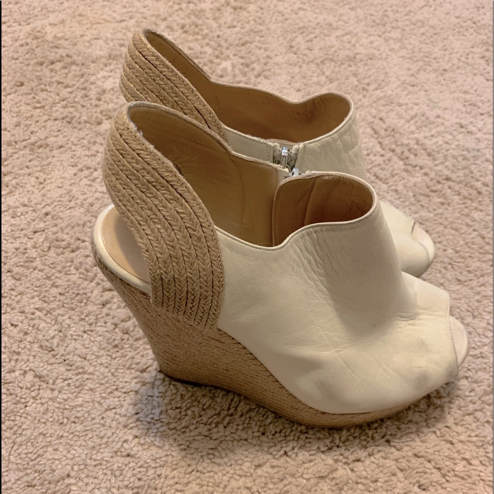 Gucci wedges